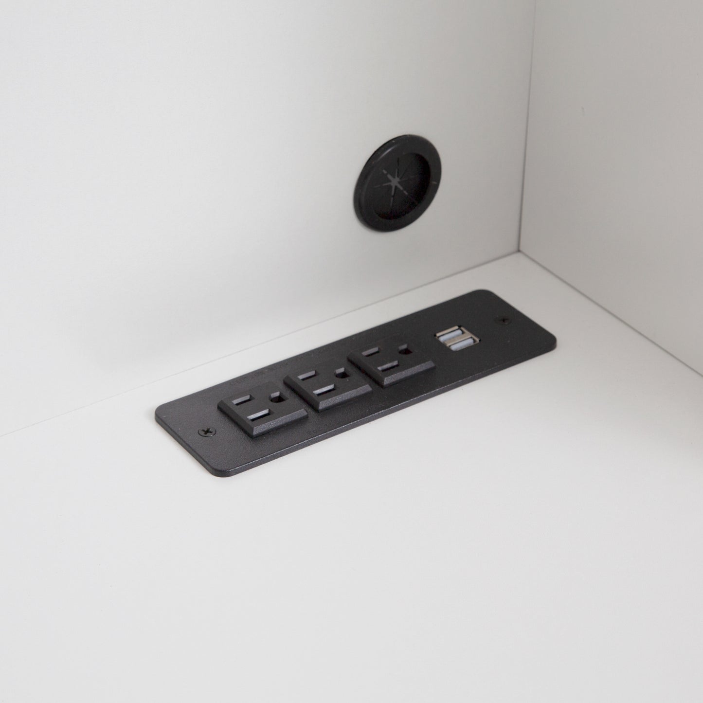 Scrivania con Libreria, Cassetti e Porte USB – Organizzazione Intelligente per il Tuo Spazio Studio o Ufficio