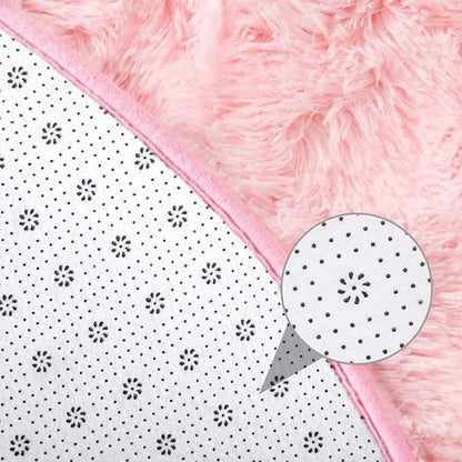 Tappeto Morbido in Peluche – Eleganza e Comfort ai Tuoi Piedi